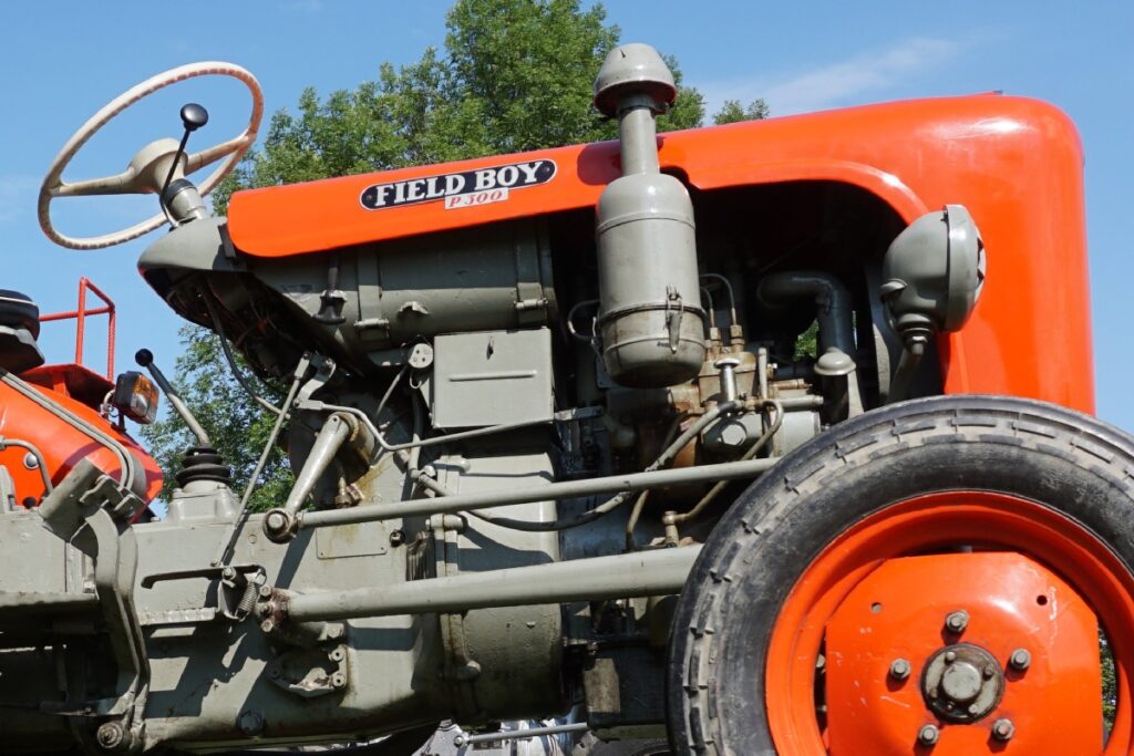 Field Boy P 300 © Traktor24