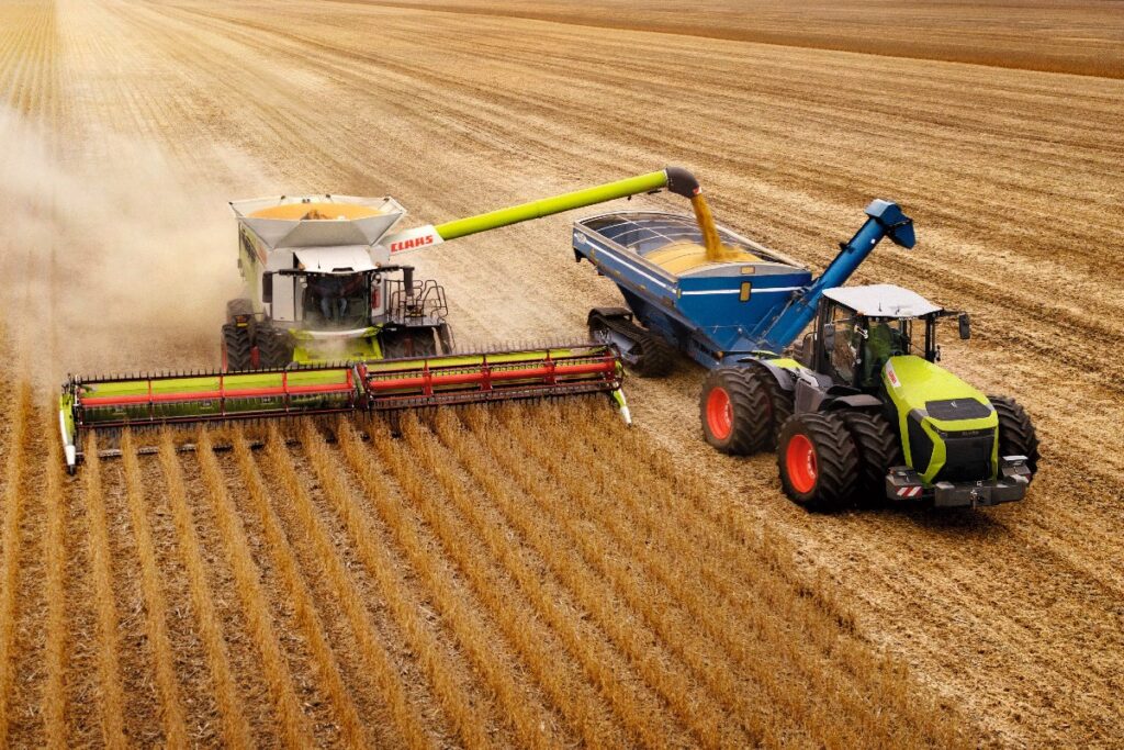 Claas_Xerion 12_wersja Trac