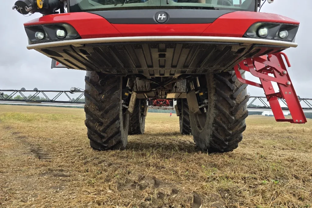 Maksymalny prześwit opryskiwacza Horsch Leeb VT wynosi 1,3 m fot. TRAKTOR24.pl