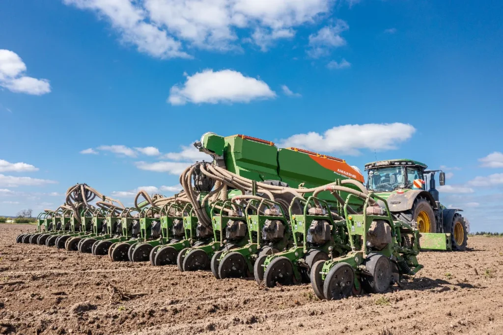 Funkcje Amazone MultiFunctions obejmują funkcje: MultiBin, MultiMap, MultiSwitch i MultiBoom. Każda z nich to kolejny stopień wyżej w rozwoju rolnictwa precyzyjnego fot. materiały prasowe