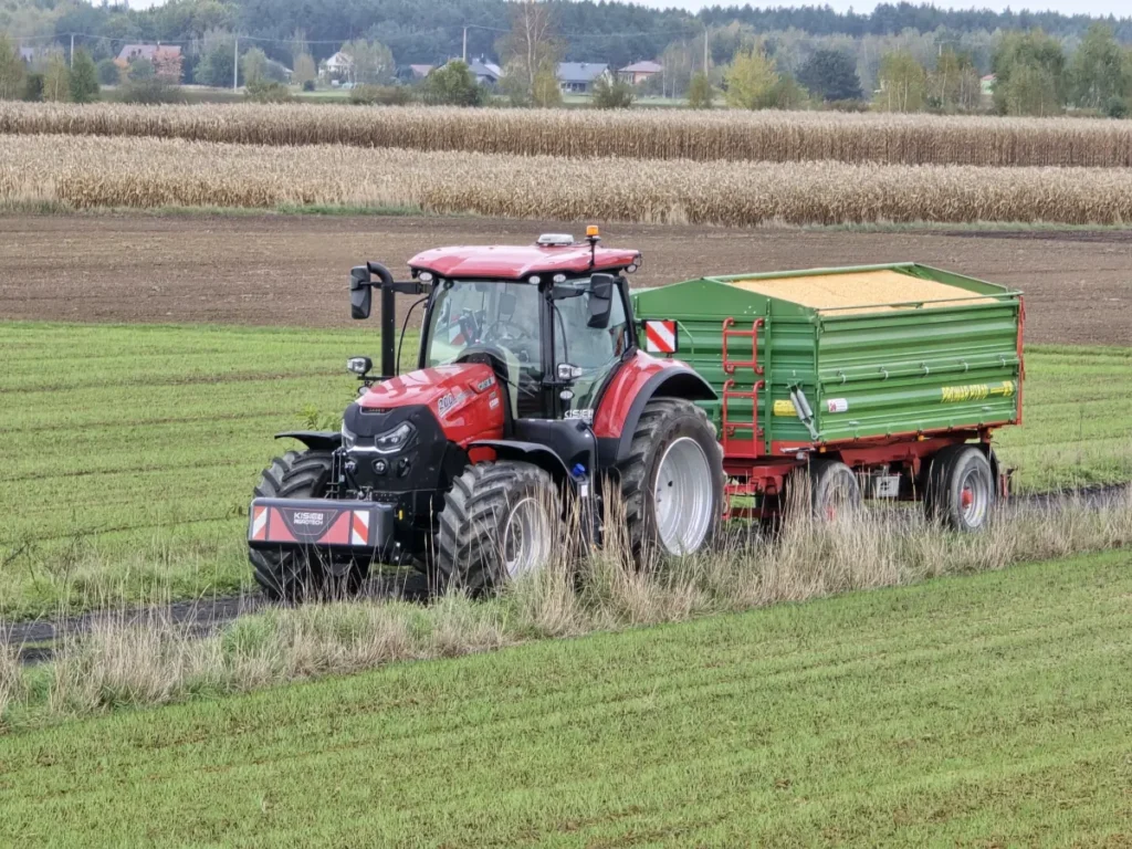 Case IH Puma 200 w transporcie 5 fot. Tomasz Kuchta