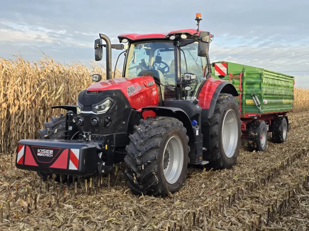 Case IH Puma 200 w transporcie fot. Tomasz Kuchta