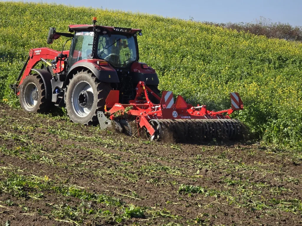 Maksymalna głębokość pracy talerzy roboczych Classic o średnicy 560 mm może wynosić 13 cm fot. TRAKTOR24